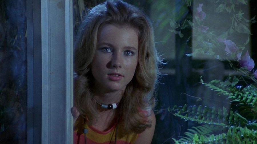 five-dolls - Five-Dolls-Girl.jpg