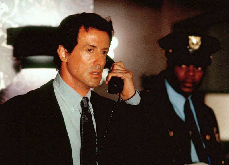 d-tox - D-Tox-Phone-call.jpg